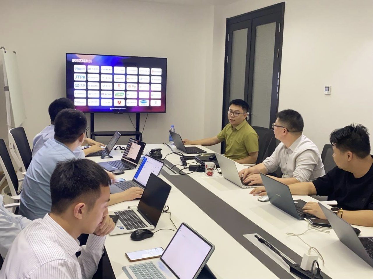 联想 Filez 与泛微福州深度交流共寻生态合作新商机
